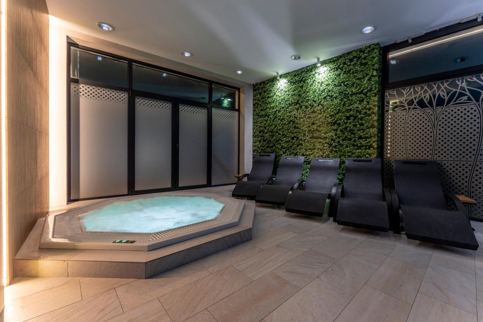Aura Medical Spa Nałęczów Exterior foto